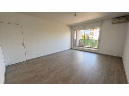 appartement t3 les oeillets 76m2 istres