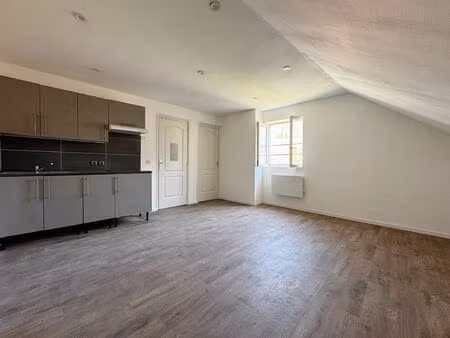 appartement t1 à louer à jeumont - calme et bien équipé