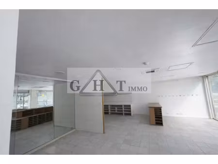 local commercial à louer – 97 m² – paris 11ème