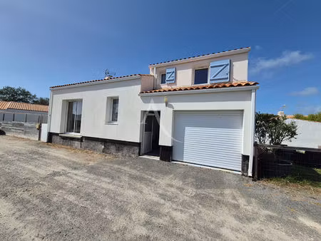maison la gueriniere 4 pièce(s)