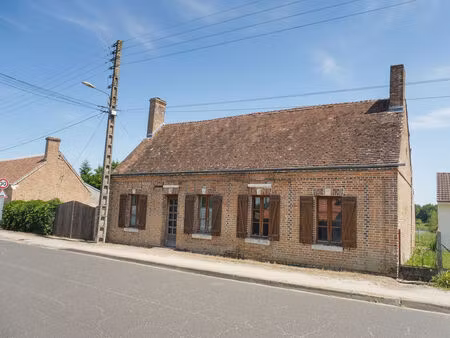 vente maison 4 pièces  94.00m²  lamotte