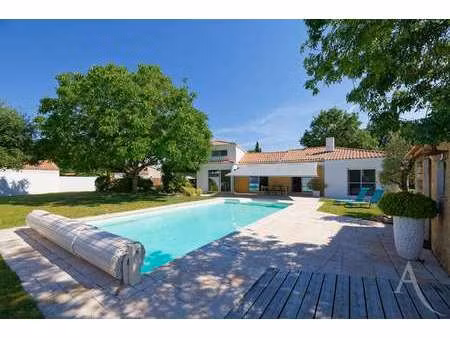 vente maison piscine à legé (44650) : à vendre piscine / 166m² legé