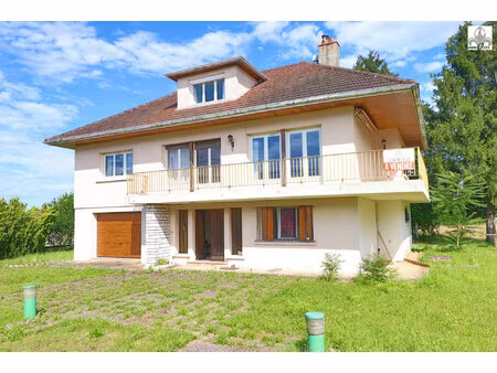 seurre – maison familiale sur sous-sol complet avec grand terr