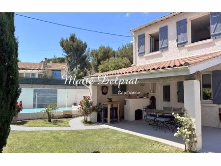 maison en plein centre de vedène (84) à vendre : piscine  terrasse et dépendance