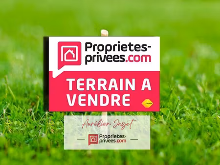 terrain plat de 1220m²