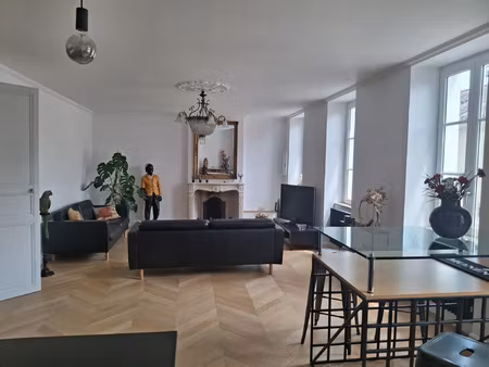 chalon sur saône  centre ville  appartement t5 haut de gamme