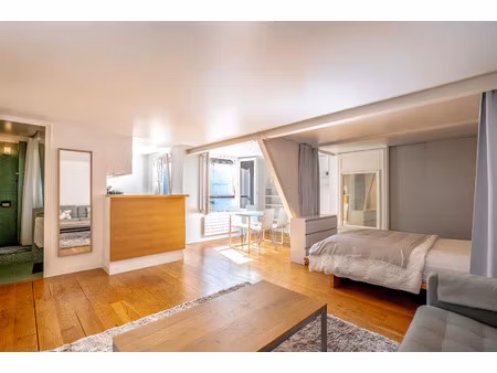 paris 9eme - le peletier / victoire - appartement lumineux