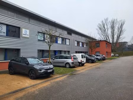 vente bureaux 124 m²