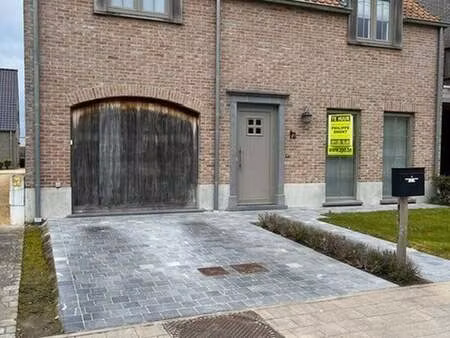 maison à louer à westrozebeke € 895 (loojj) - zakenkantoor philippe dhont | zimmo