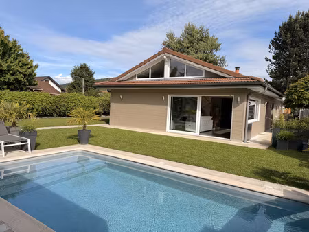 maison à vendre  douvaine  158 m2 habitables + 75 m2 d'annex