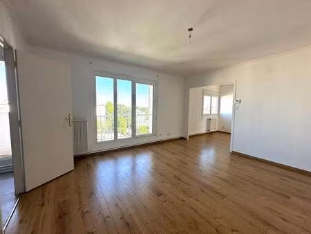 vente appartement 4 pièces à nantes pont du cens - petit port (44000) : à vendre 4 pièces 