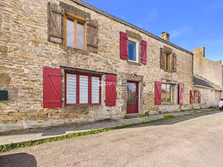 vente maison à guiler-sur-goyen (29710) : à vendre / 123m² guiler-sur-goyen