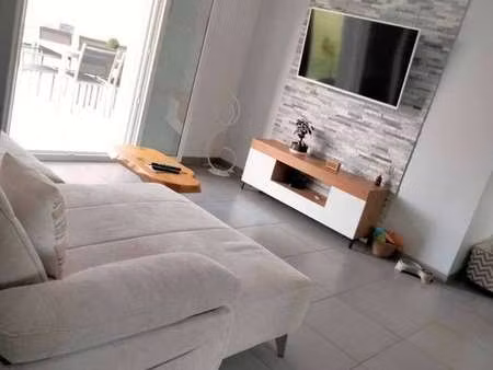 vente maison à saint-méen-le-grand (35290) : à vendre / 50m² saint-méen-le-grand