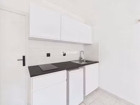 location appartement t1 à port-launay (29150) : à louer t1 / 27m² port-launay