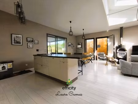 maison 6 pièces - 135 m²