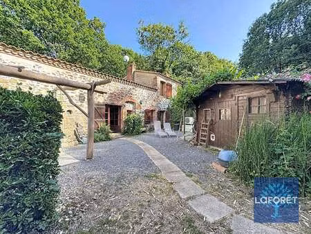 vente maison à chaillé-sous-les-ormeaux (85310) : à vendre / 110m² chaillé-sous-les-ormeau