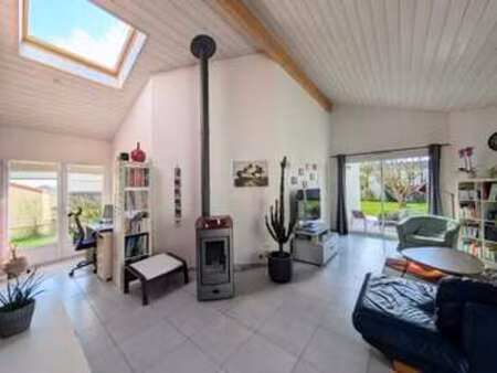 vente maison à chantonnay (85110) : à vendre / 155m² chantonnay