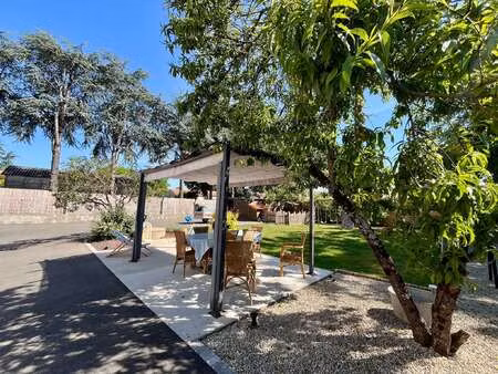 vente maison à essarts-en-bocage (85140) : à vendre / 230m² essarts-en-bocage