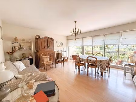 duplex f5 confidentiel  9 min à pied gare poissy