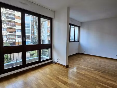 résidence orsay - beau studio avec balcon