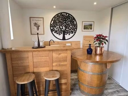 maison rénovée  terrain clos  grand garage   plein pied possible  jacuzzi