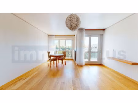 appartement bois d'arcy 3 pièces 64 87 m² + 1 cave et 1 parking extérieur