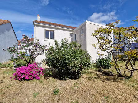 maison saint sebastien sur loire 4 chambres  bureau