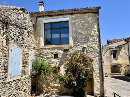 secteur grignan - maison de village lumineuse