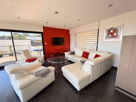 location maison bord de mer à saint-pol-de-léon (29250) : à louer bord de mer / 132m² sain