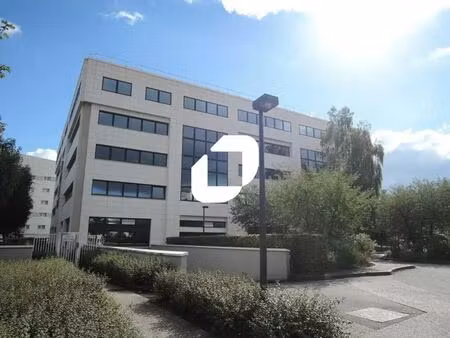 vente bureaux 2 380 m²