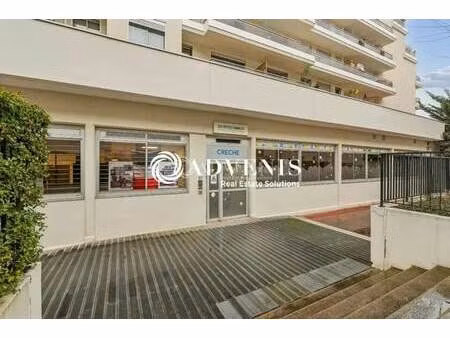 vente bureaux 678 m²