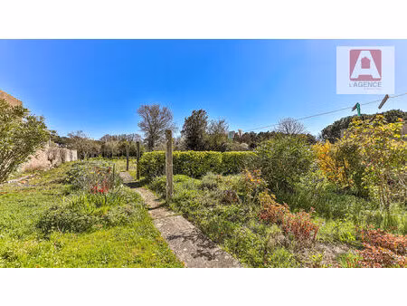 terrain l aiguillon sur vie 800 m2