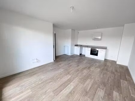 t3