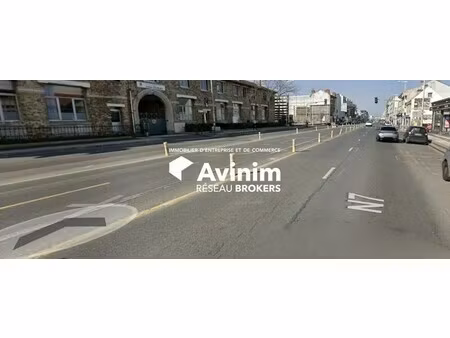 location commerce athis mons 91200 235m²