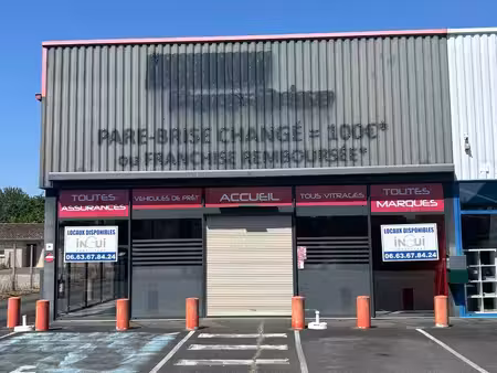 location commerce 300m²