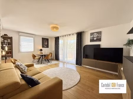 appartement de prestige de 71 m2 en vente annecy  france
