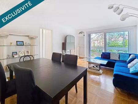 quartier le plateau  t5 avec balcon en parfait état