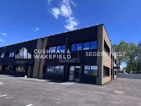 location bureaux 90m²