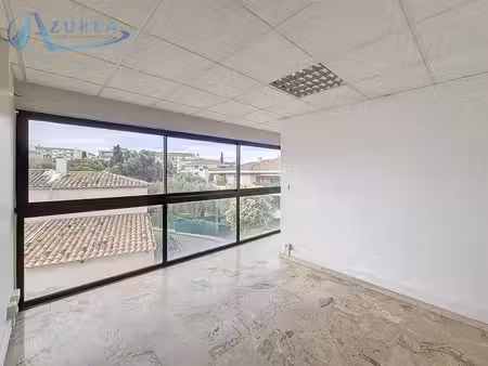 location bureaux le cannet 06110 10m² à 32m²