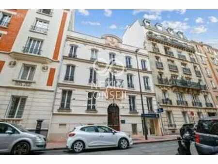location bureaux 191 m²
