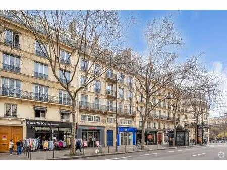 location bureaux 140 m²