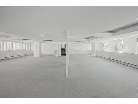 location bureaux 346 m²