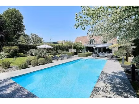 vente maison de luxe croix 7 pièces 260.05 m² <meta name="description" content="située dan