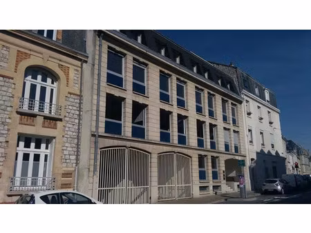 location bureau reims 202 m²