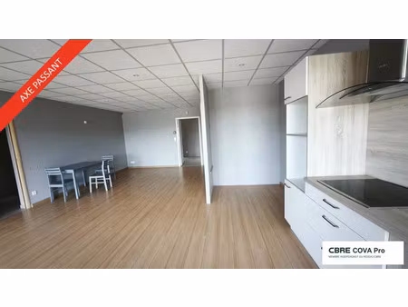 location commerce besancon 70 m²