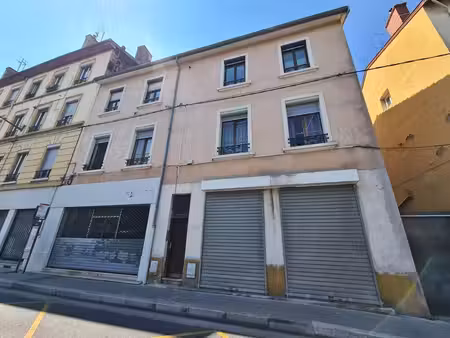 vente entrepôt 177m²