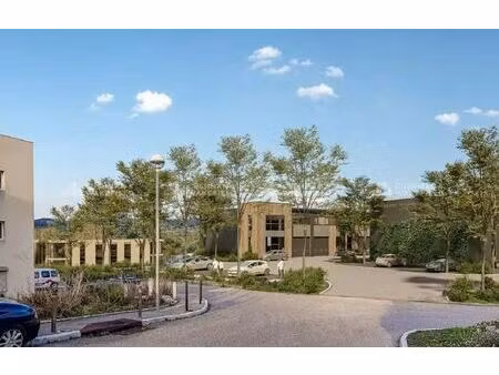 vente local d’activités la ciotat 13600 483m²