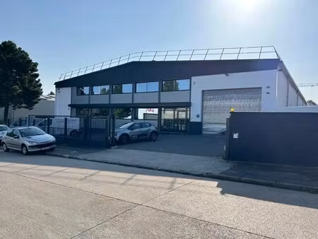location local d’activités morangis 91420 1898m²