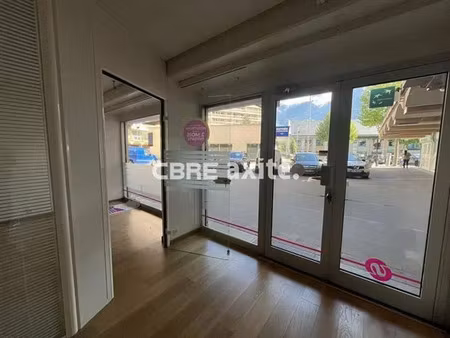 vente commerce saint-jean-de-maurienne 63 m²