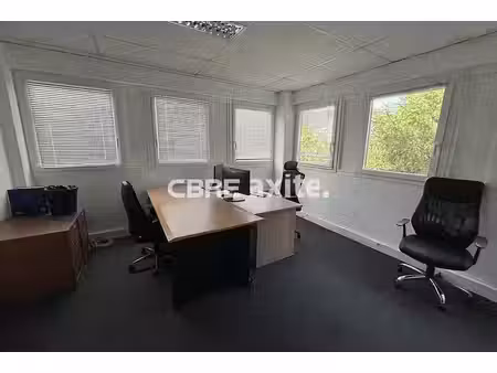 vente bureau cran gevrier 268 m²